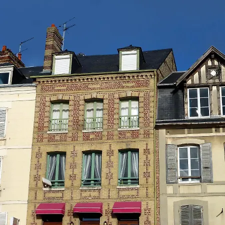 Les Ecores Apartment *